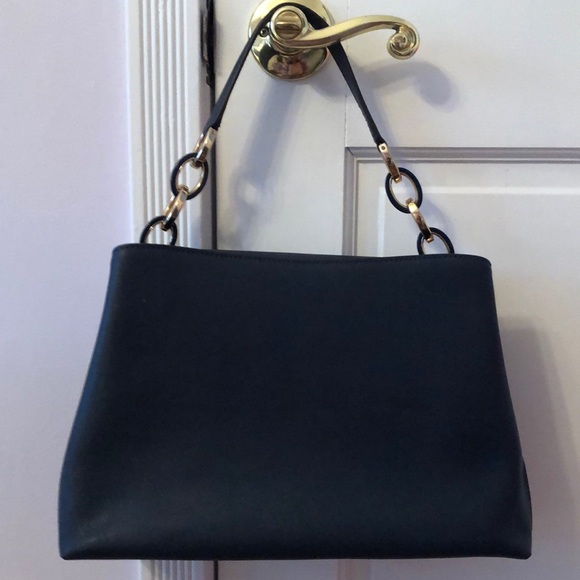 Like New Michael Kors navy handbag - Picture 7 of 11